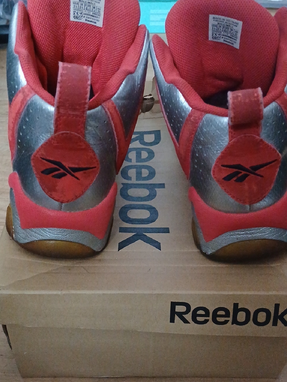 Reebok Red and Silver "KAMIKAZEE" Sneakers Size 9.5 Mens